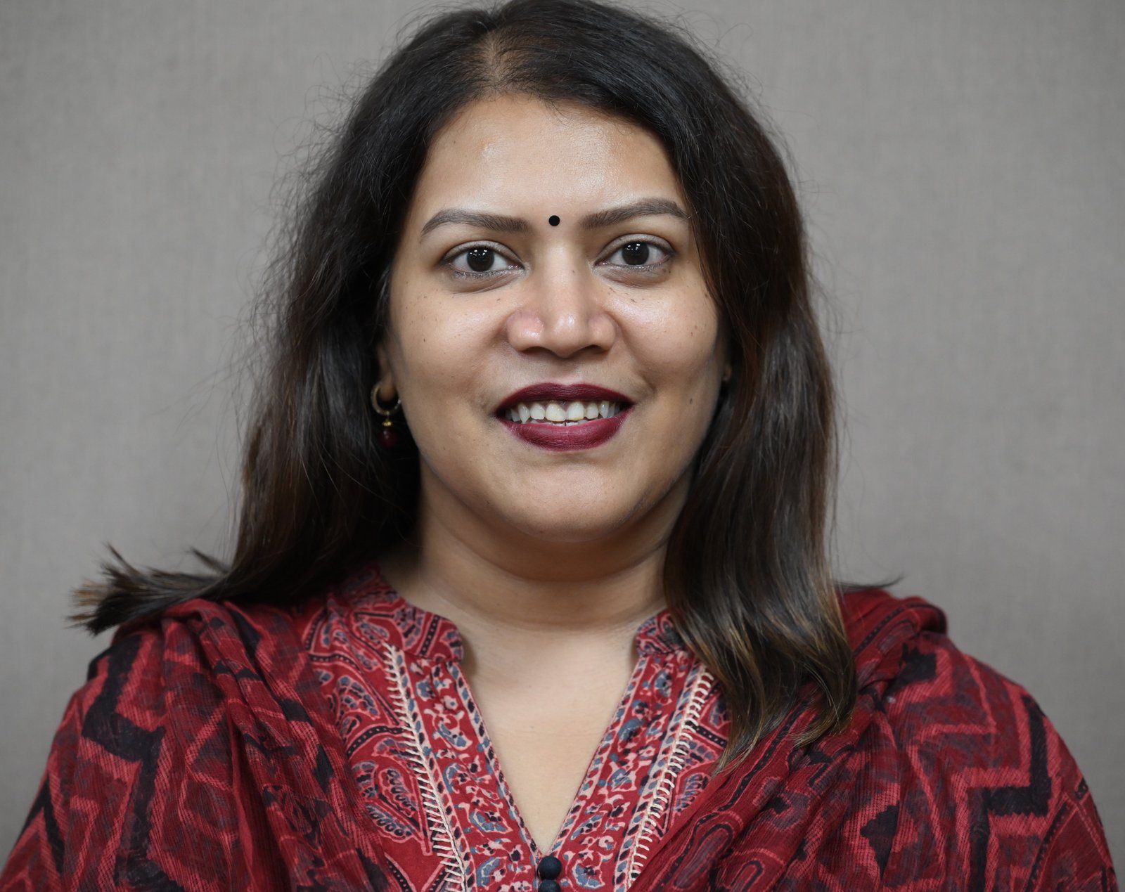 Dr. Sayalee Surjuse